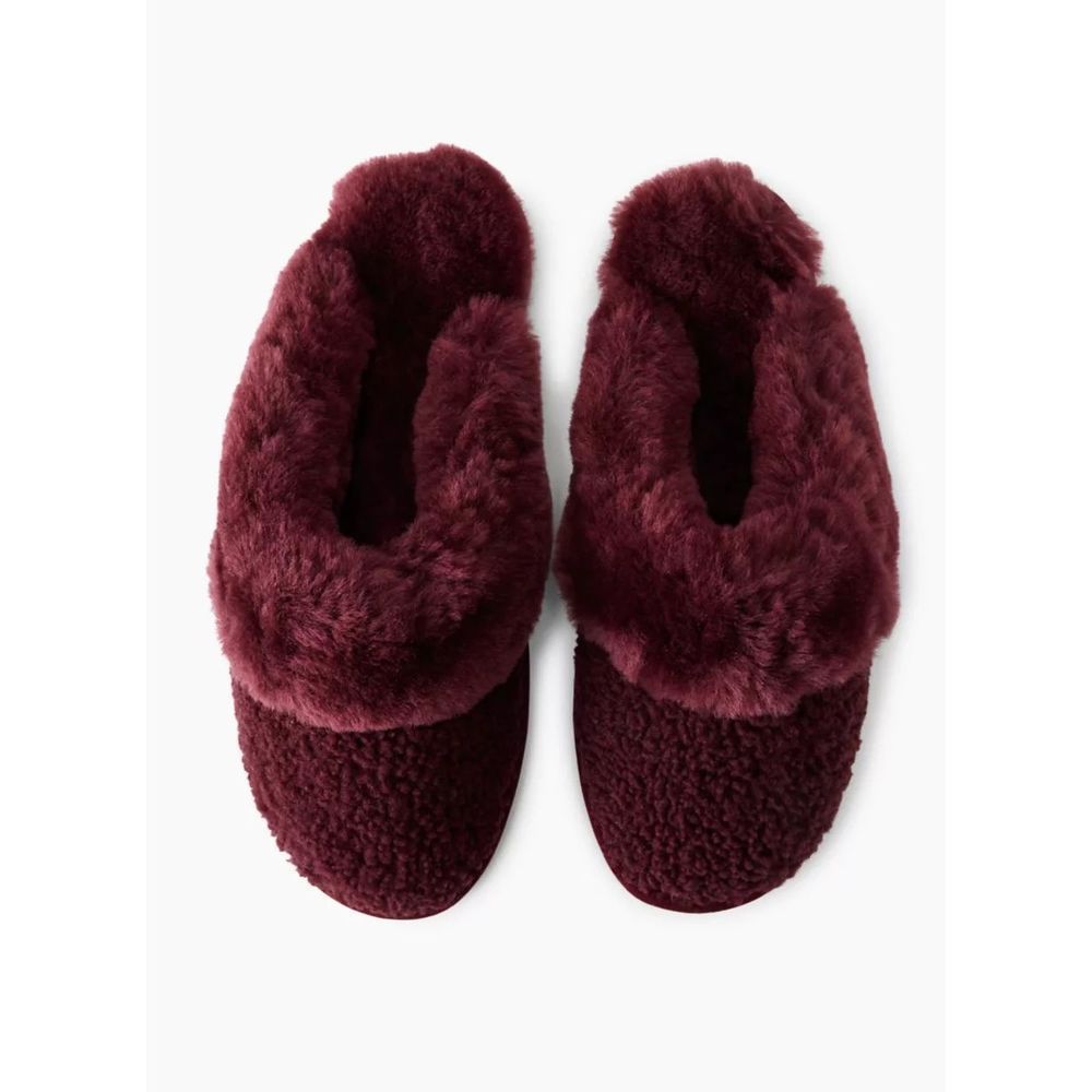 NWT Aritzia Tna Teddy Australian sheepskin slippers Burgundy - Picture 4 of 7